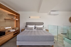Ionic Suites