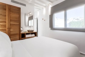 Island Mykonos Suites & Studios