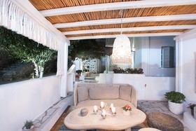 Island Mykonos Suites & Studios