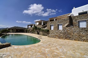 Lia Luxury Villa