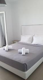Lofos Apartments