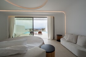 Muse Of Mykonos
