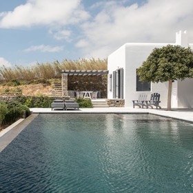 Myconian Platinum Villas