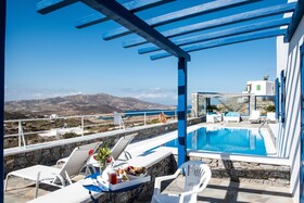 Mykonos Pro Care Suites