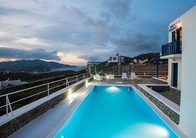 Mykonos Pro Care Suites