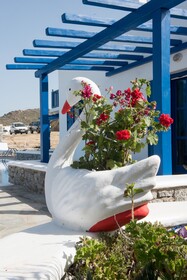 Mykonos Pro Care Suites