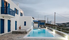Mykonos Pro Care Suites