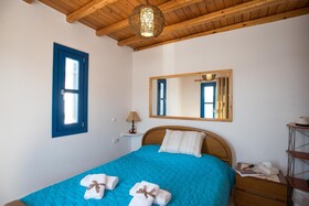 Mykonos Pro Care Suites