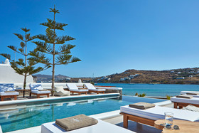 Mykonos Waves Beach