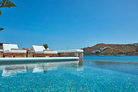 Mykonos Waves Beach