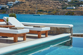 Mykonos Waves Beach