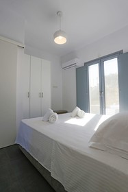 Nikoi Villas