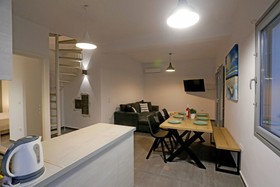 Nikoi Villas