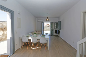 Nikoi Villas