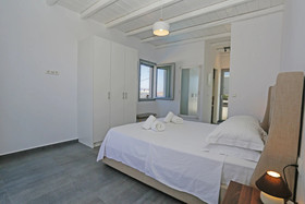 Nikoi Villas