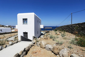 Nikoi Villas