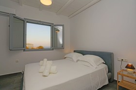 Nikoi Villas