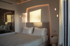 Nomia Sunset Suites Mykonos