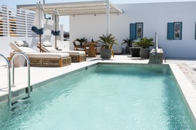 Numi Boutique Hotel