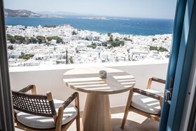 Numi Boutique Hotel