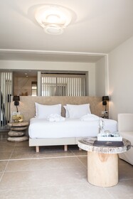 Numi Boutique Hotel