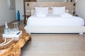 Numi Boutique Hotel