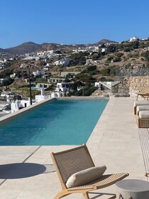 Numi Boutique Hotel