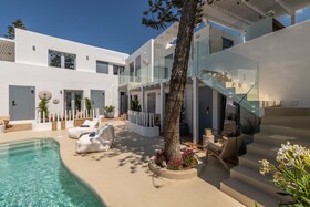 Oniro Suites Mykonos