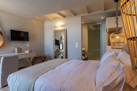 Oniro Suites Mykonos