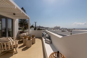 Oniro Suites Mykonos