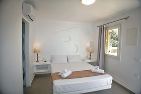 Sea & Stone Residence