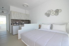 Sea & Stone Residence