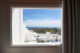 Sea & Stone Residence