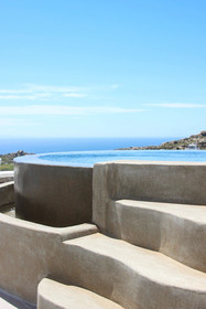 Sea & Stone Residence