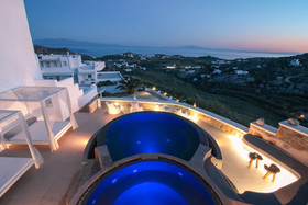 Sea & Stone Residence
