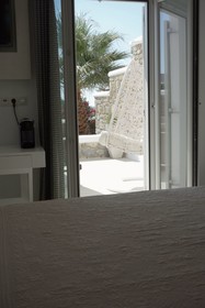 Myconian Sunrise Relais & Chateaux Hotel