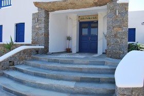 Myconian Sunrise Relais & Chateaux Hotel