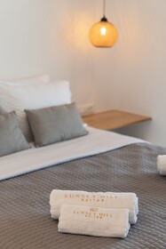 Sunset Hill Suites