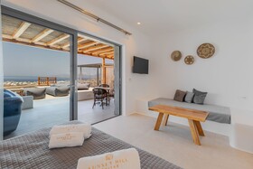 Sunset Hill Suites