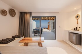 Sunset Hill Suites