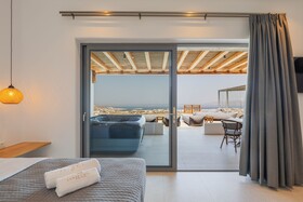 Sunset Hill Suites