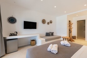 Sunset Hill Suites