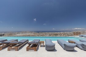 Sunset Hill Suites