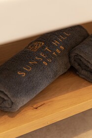 Sunset Hill Suites