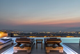 Sunset Hill Suites