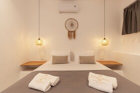 Sunset Hill Suites