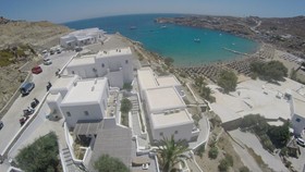 Super Paradise Suites