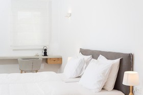 Super Paradise Suites