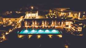Super Paradise Suites