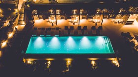 Super Paradise Suites